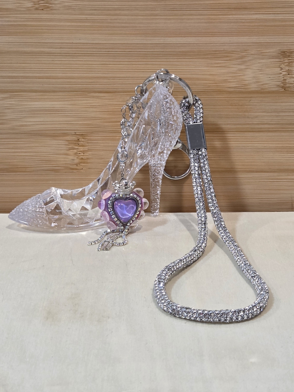 NWT 👠 Cinderella Glass Slipper Purple Heart Crystal Wristlet Keychain Bag Charm